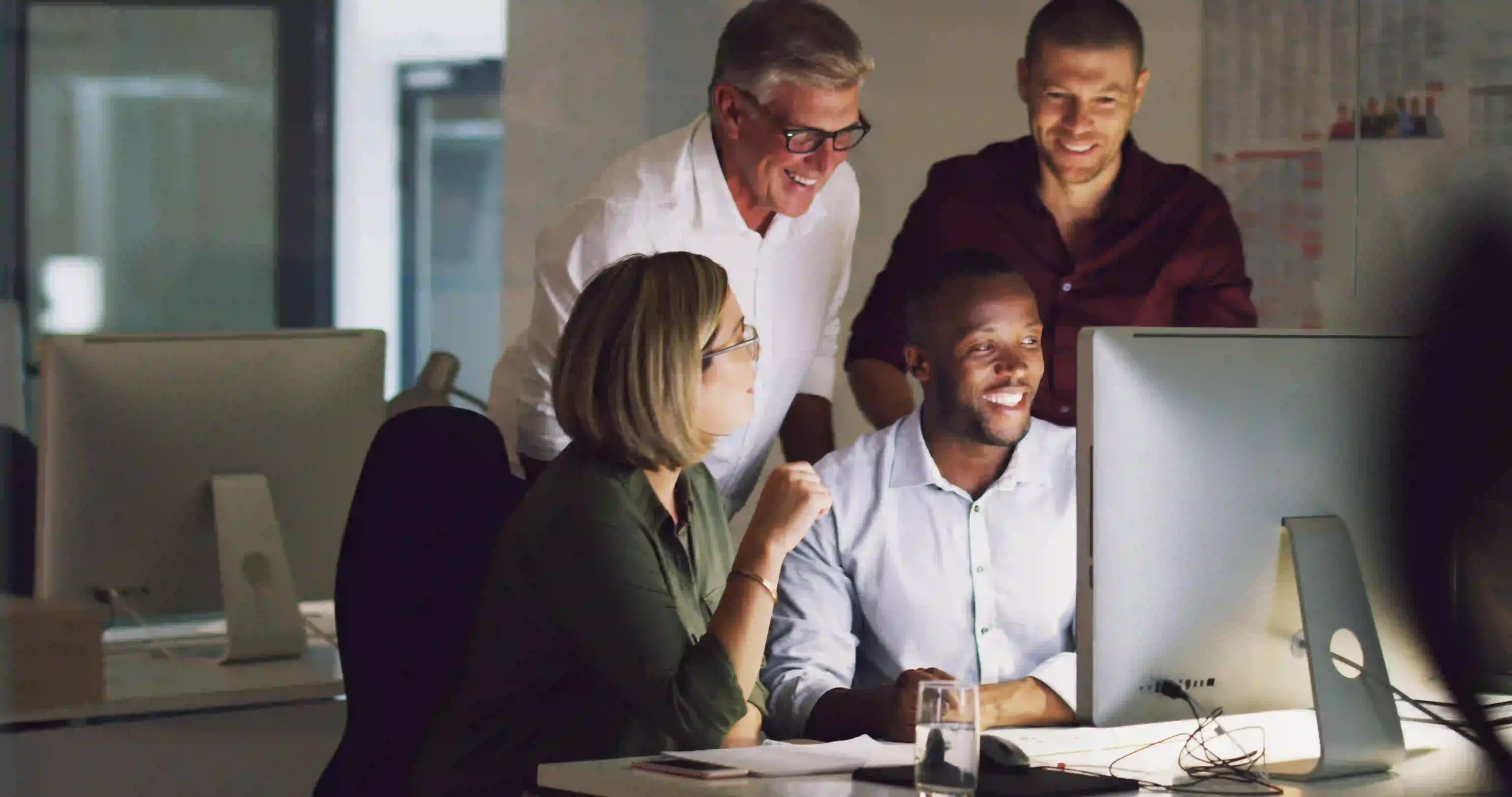 image of a team brand-page-IT-consultancy-in-Qatar